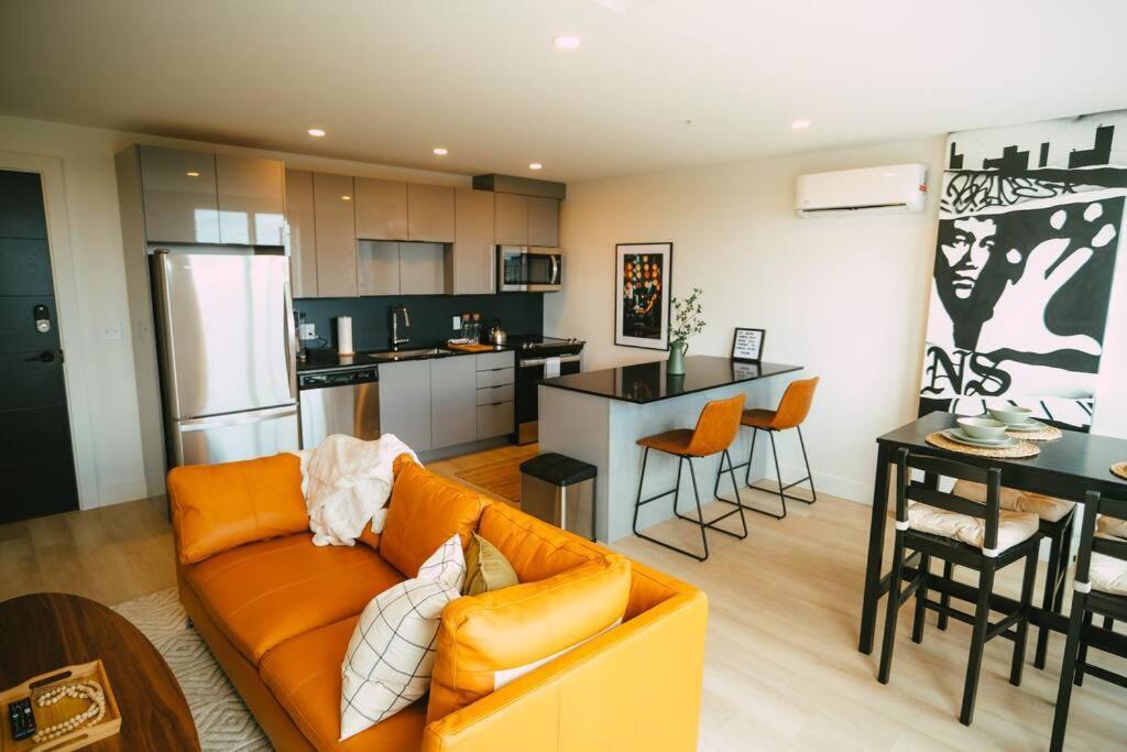 Chic Cozy Retreat - 2Br - Stunning North End Views Appartement Halifax Buitenkant foto