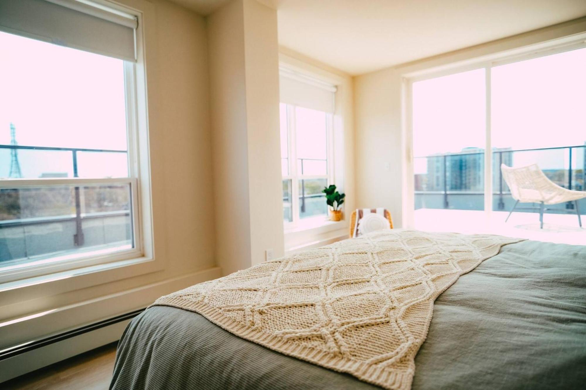 Chic Cozy Retreat - 2Br - Stunning North End Views Appartement Halifax Buitenkant foto